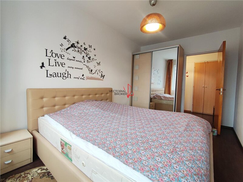 Intersectia Doamna Ghica, planul doi, prima inchiriere apartament et. 3,