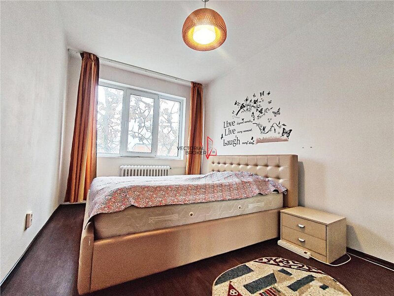 Intersectia Doamna Ghica, planul doi, prima inchiriere apartament et. 3,