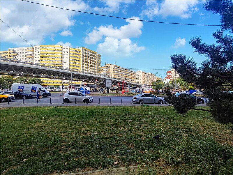 Intersectia Doamna Ghica, planul doi, prima inchiriere apartament et. 3,